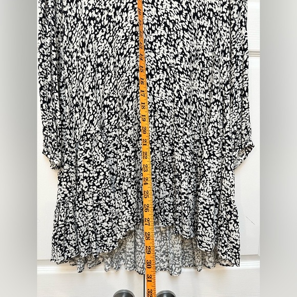 Zara Flowy Mini Dress - US M - Picture 8 of 8